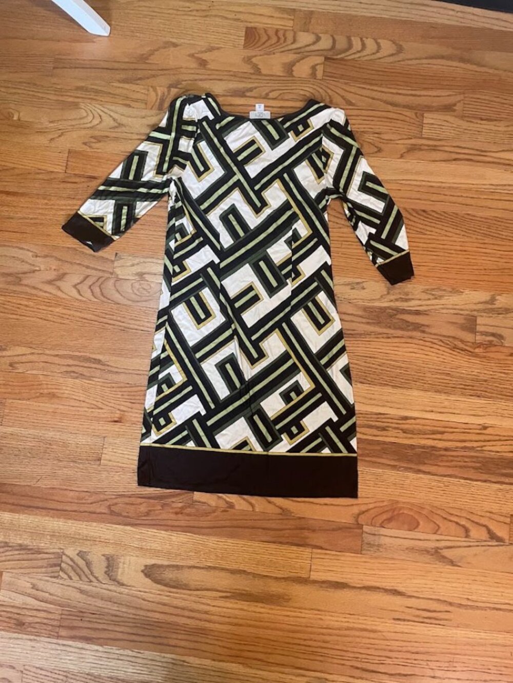 Shift Dress - Picture 2 of 4